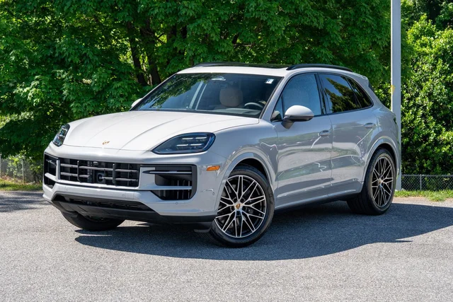 2026 Porsche Cayenne Base