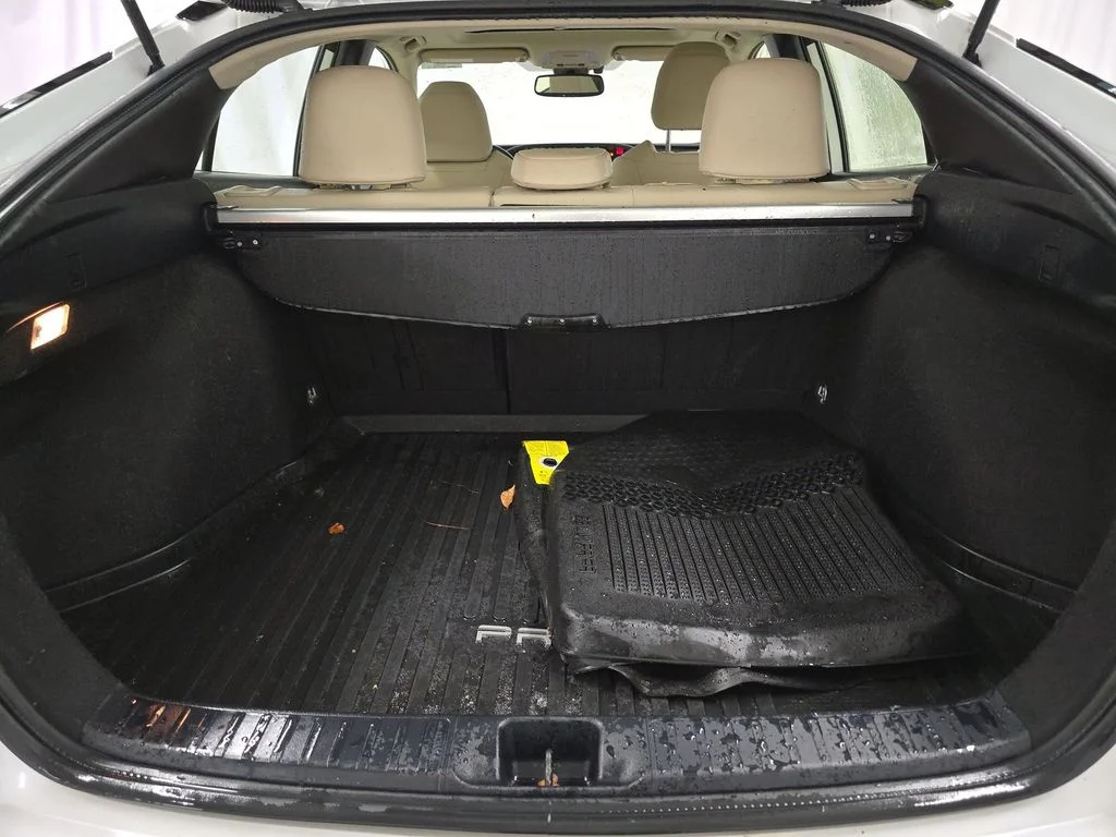 Certified Used 2022 Beige Toyota XLE image 12