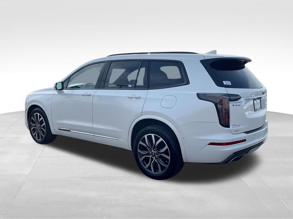 Used 2021 White Cadillac Sport image 6