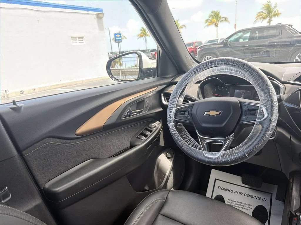 Used 2022 Blue Glow Metallic Chevrolet ACTIV image 15