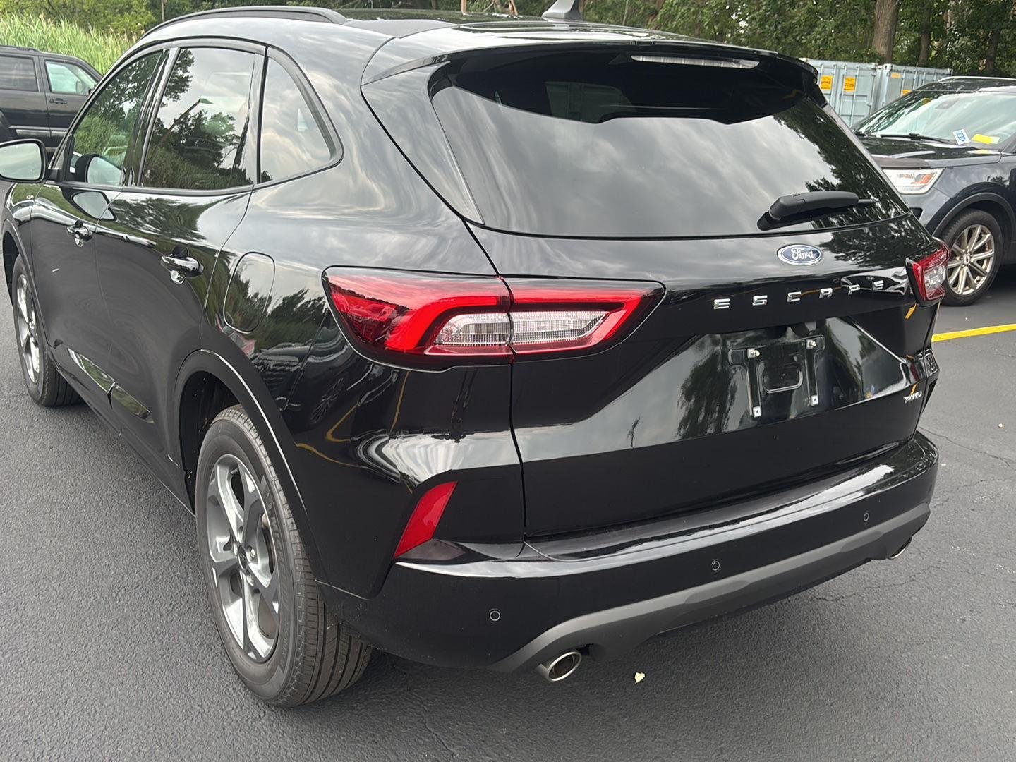 Used 2023 Agate Black Ford ST-Line image 5