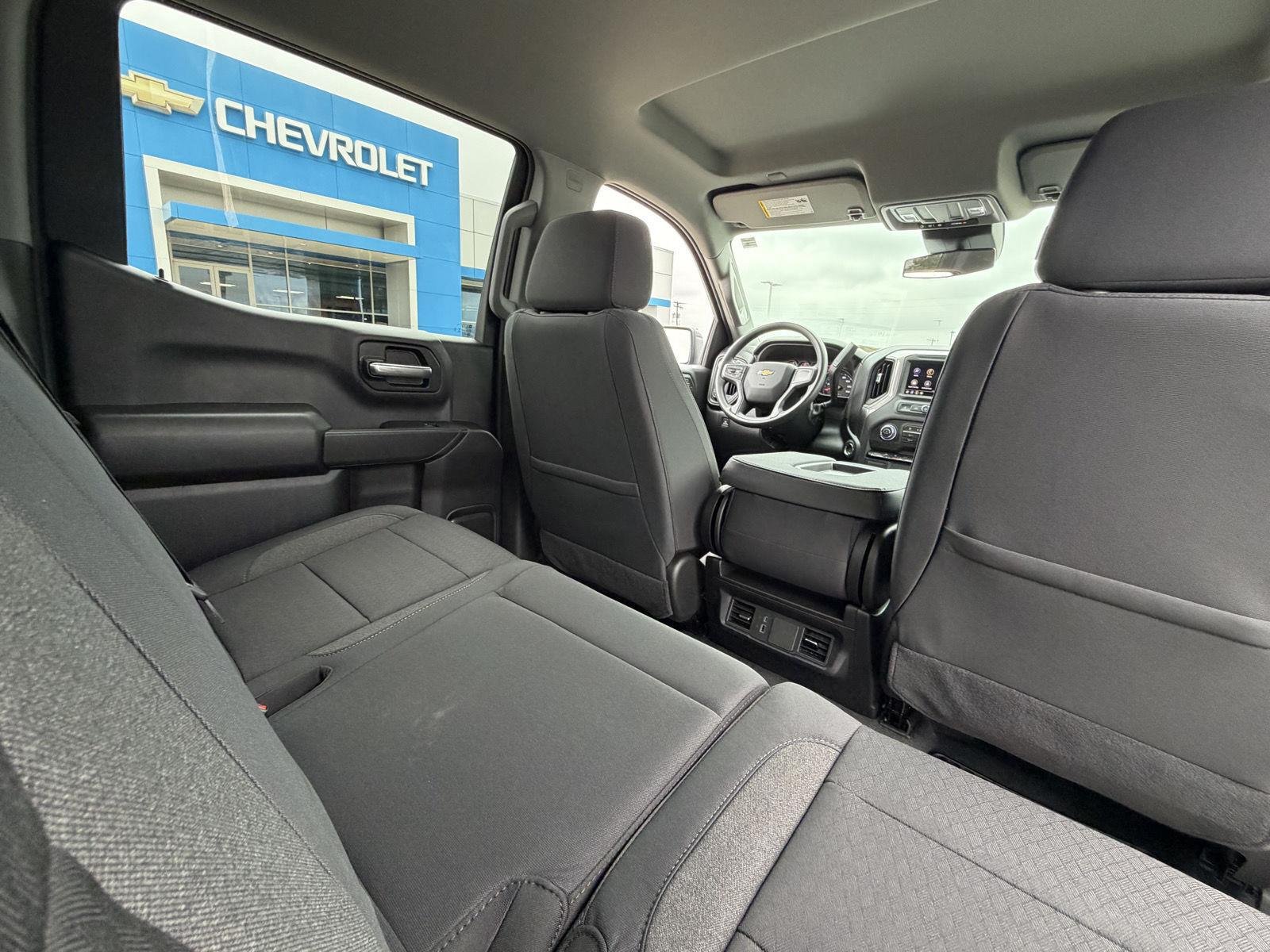 2026 Chevrolet Silverado 1500 Custom - Photo 4
