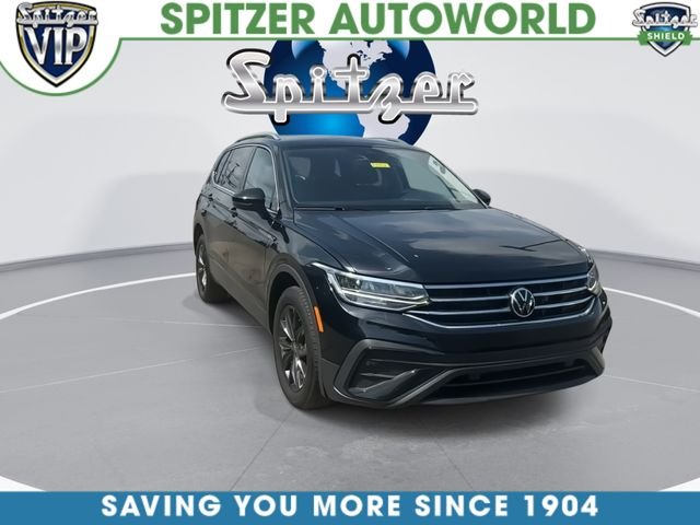 Used 2024  Volkswagen 2.0T SE image 2