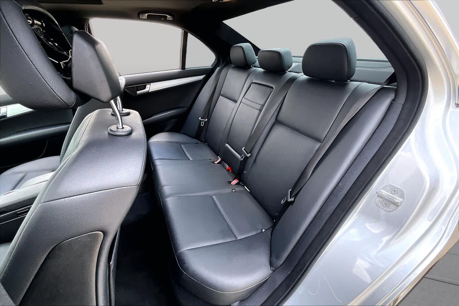 Used 2009 Iridium Silver Metallic Mercedes-Benz 3.0L Sport image 18