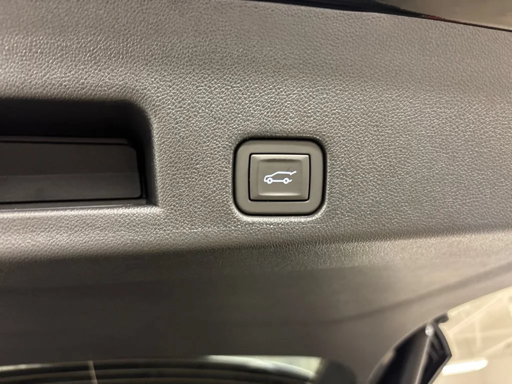 2026 Buick Enclave Preferred - Photo 19