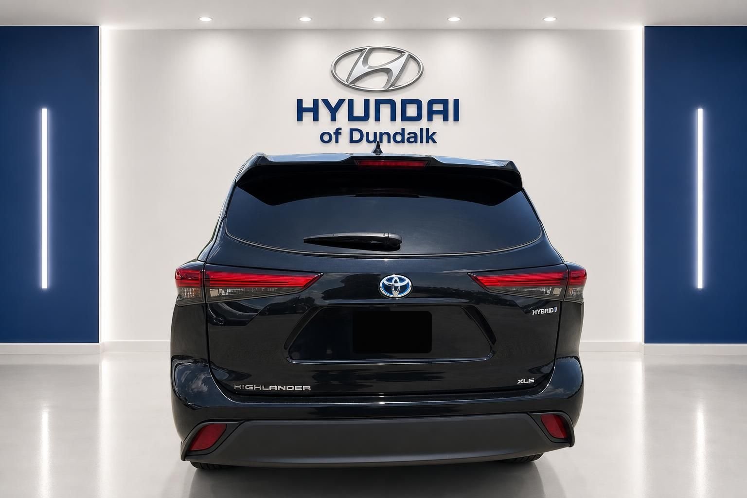 Used 2023 Black Toyota XLE image 6
