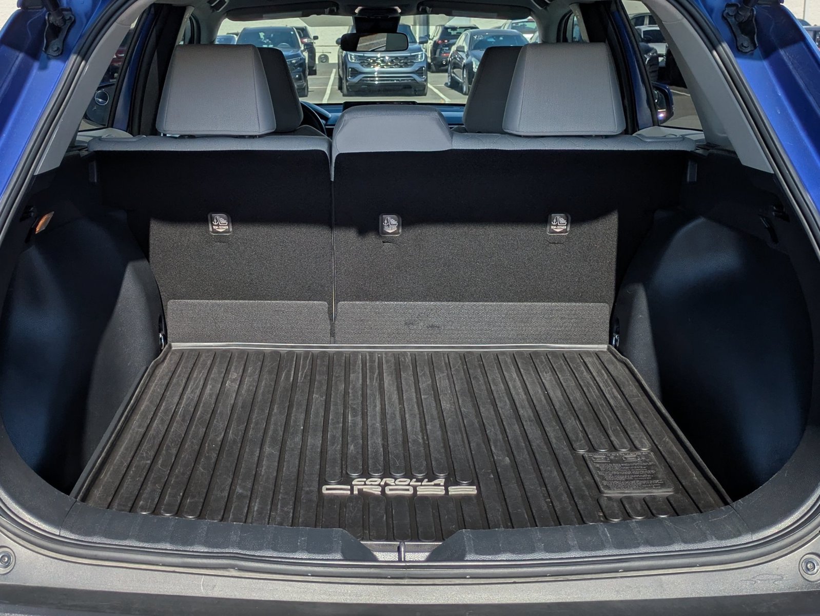 Used 2022 Blue Crush Metallic Toyota LE image 6