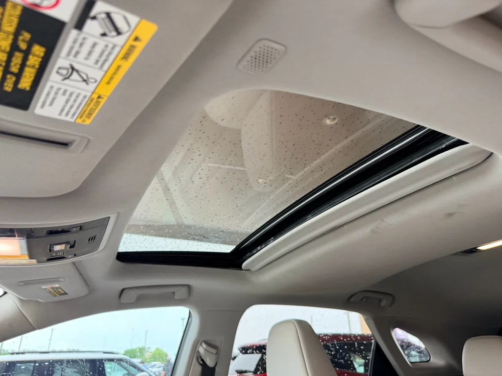 Used 2022 Atomic Silver Lexus  image 23