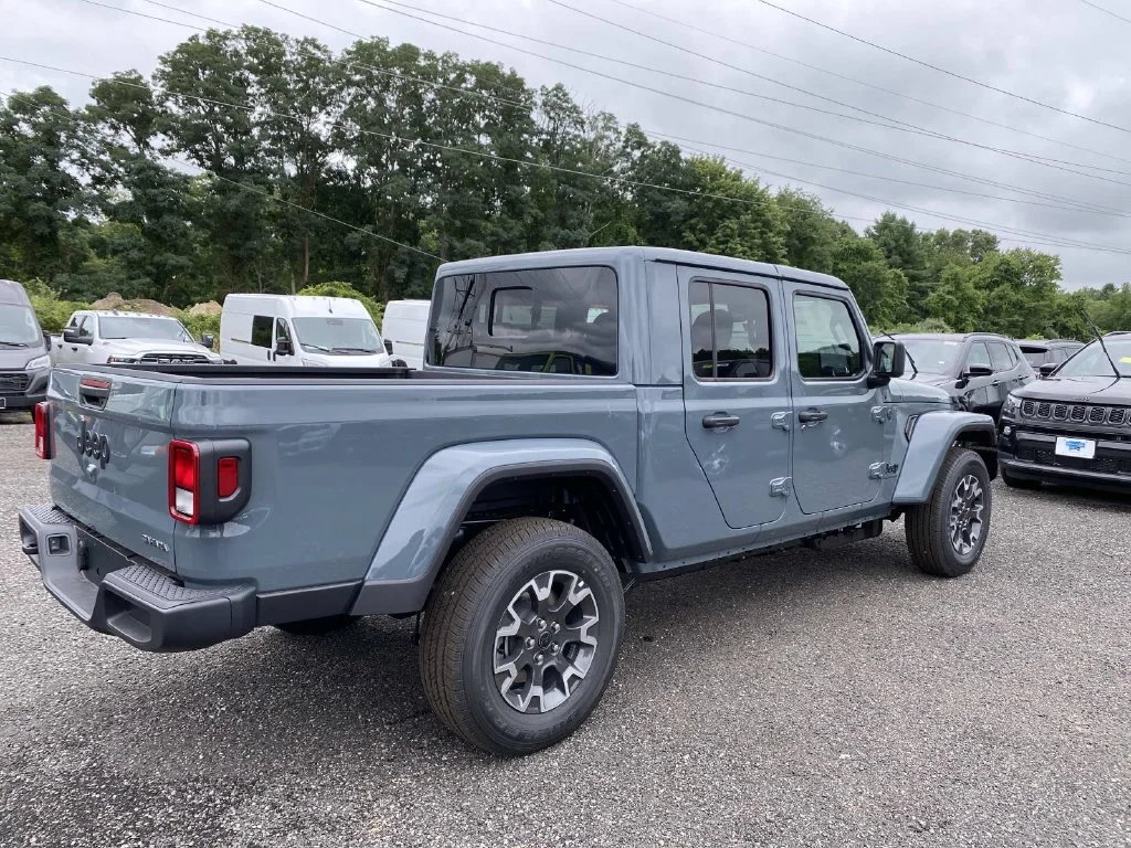 New 2026 Gray Jeep Sahara image 3