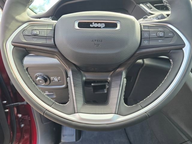 New 2026 Velvet Red Pearl-Coat Exterior Paint Jeep Limited image 38