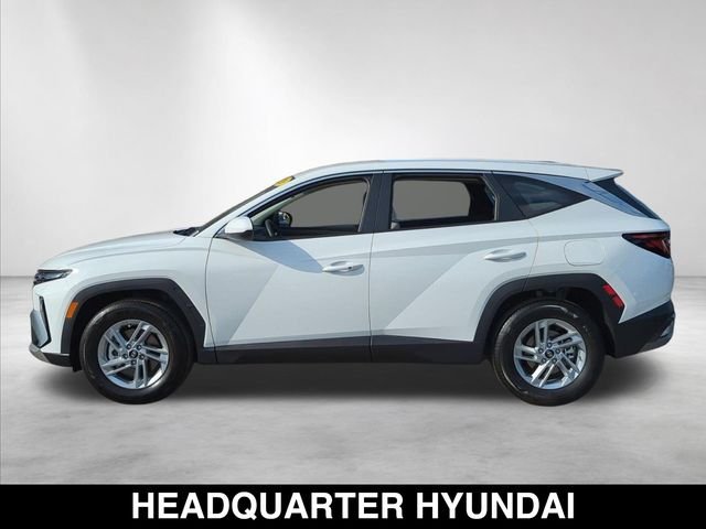 Used 2026 White Hyundai SE image 8