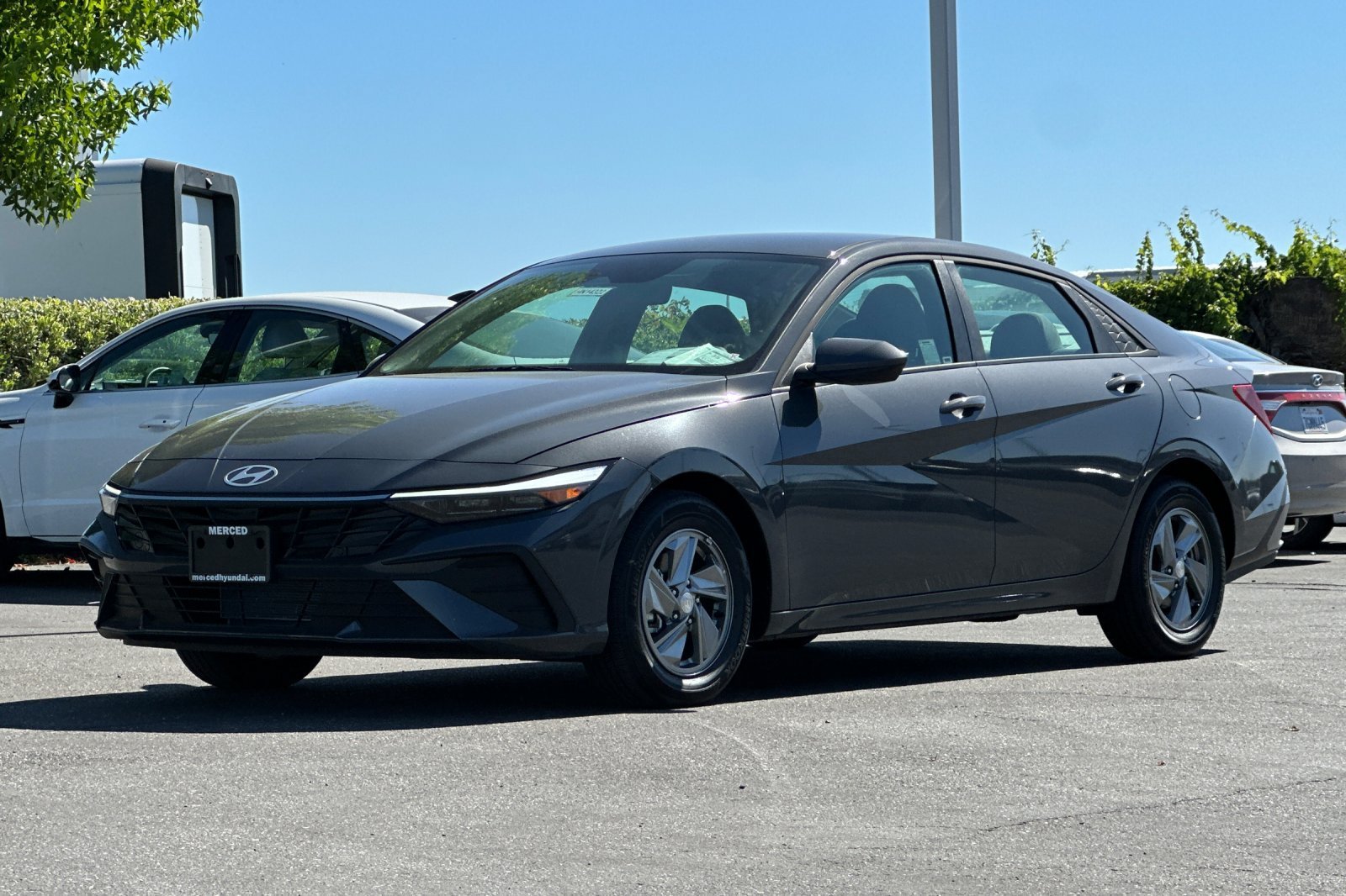 New 2026 Ecotronic Gray Hyundai SE image 27