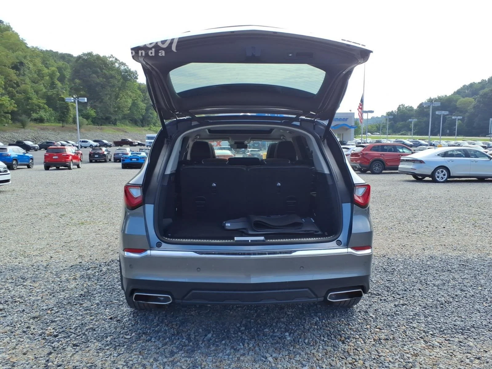 Used 2023 Liquid Carbon Metallic Acura SH-AWD w/Advance image 22