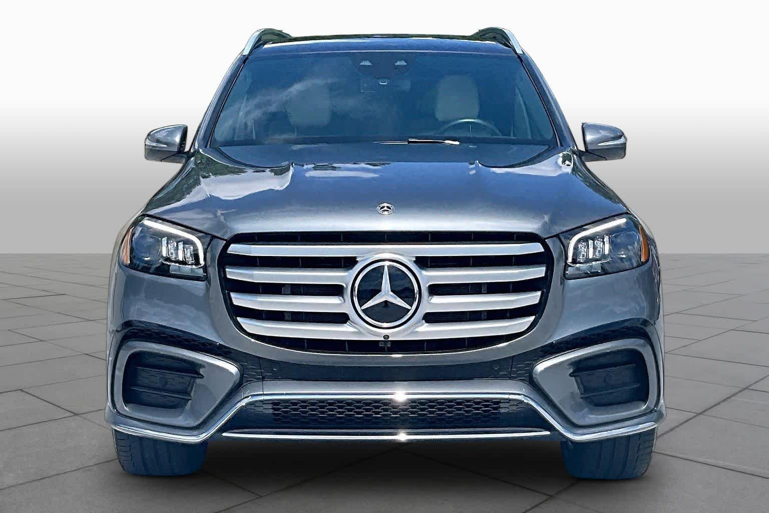 Used 2024 Selenite Grey Metallic Mercedes-Benz GLS 450 image 4