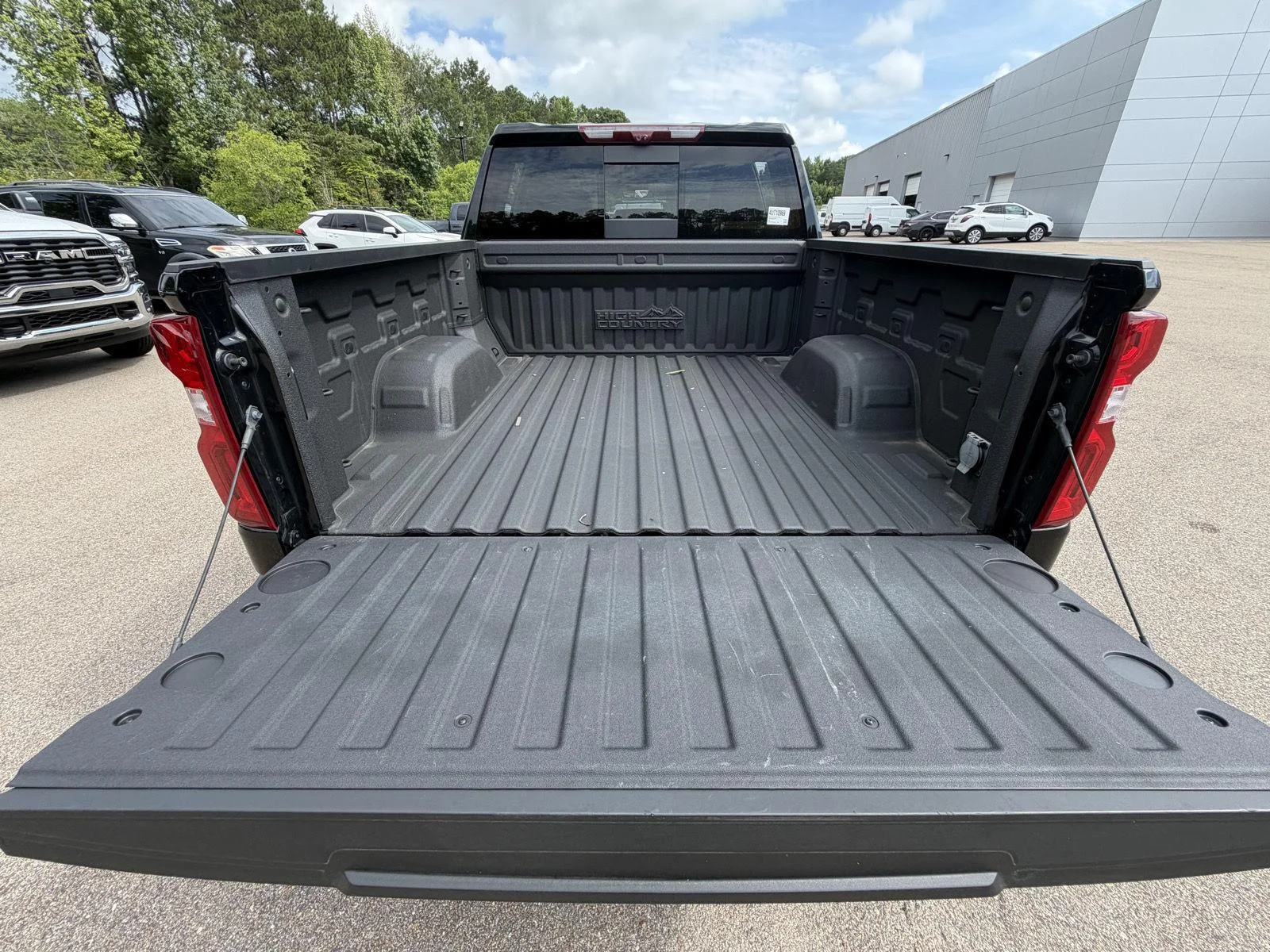 Used 2023 Black Chevrolet High Country image 18