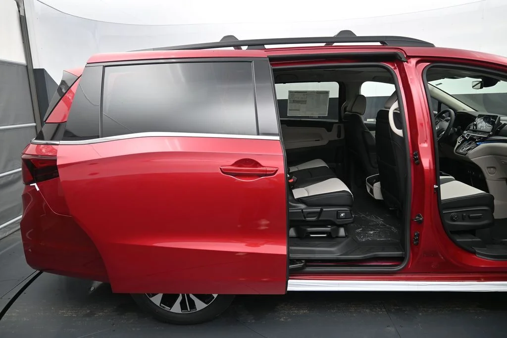 New 2026 Radiant Red Metallic II Honda Elite image 12