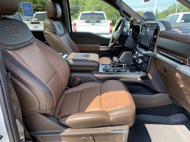 Used 2025 White Ford King Ranch image 31