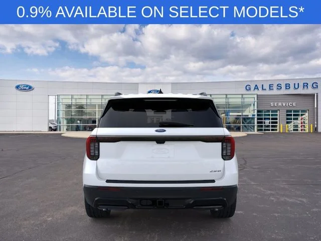 New 2026 Star White Metallic Tri-Coat Ford ST-Line image 5