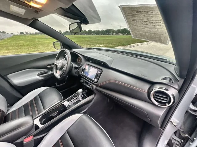 Used 2023 Gray Nissan SR Xtronic CVT image 28