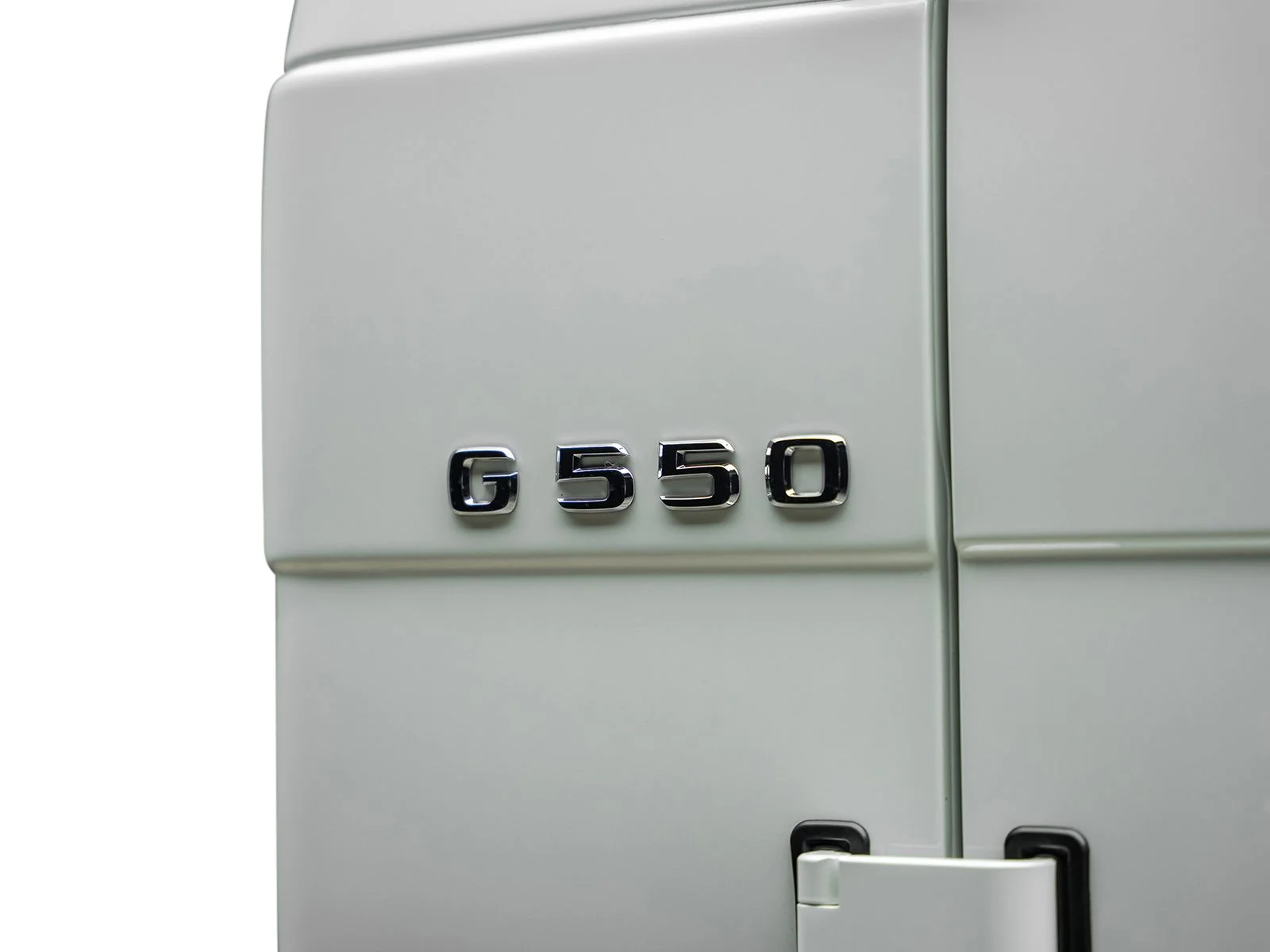 Used 2017 White Mercedes-Benz G 550 Squared image 17