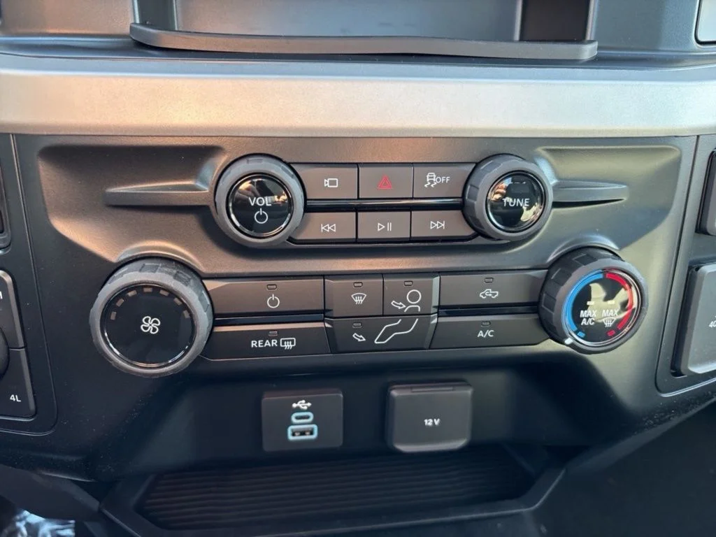 2026 Ford F-250 Super Duty XLT - Photo 14