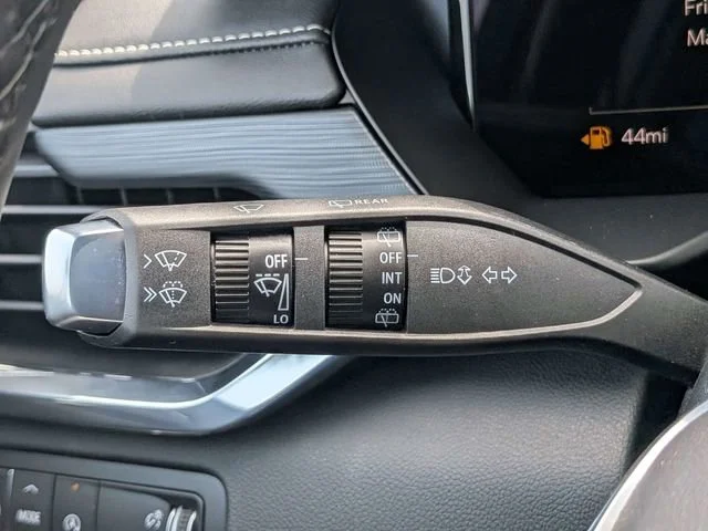 New 2026 Sterling Metallic GMC Elevation image 30
