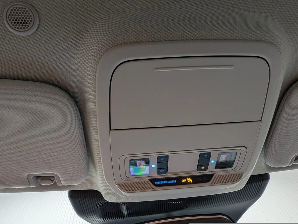 New 2026 Star White Metallic Tri-Coat Ford Active image 7