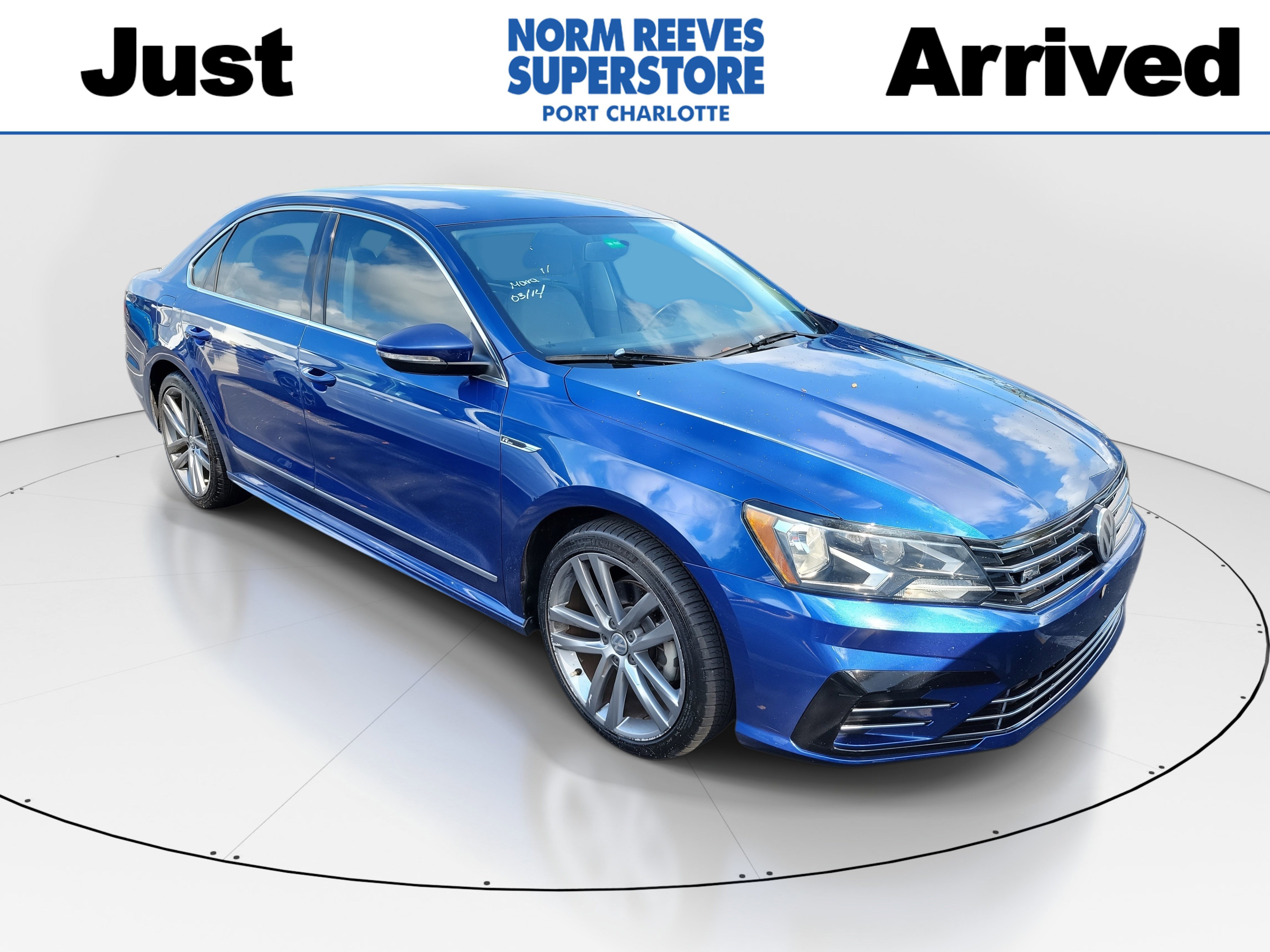 2017 Volkswagen Passat R-Line