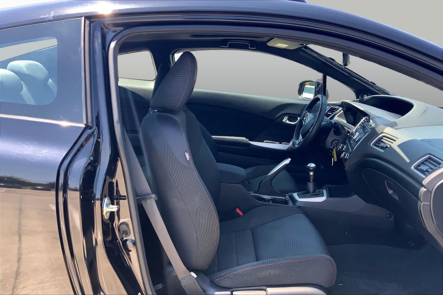 Used 2013 Crystal Black Pearl Honda Si image 7