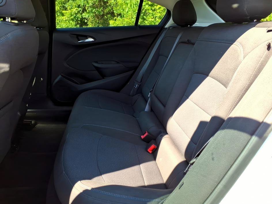 Used 2017 Summit White Chevrolet LT image 12