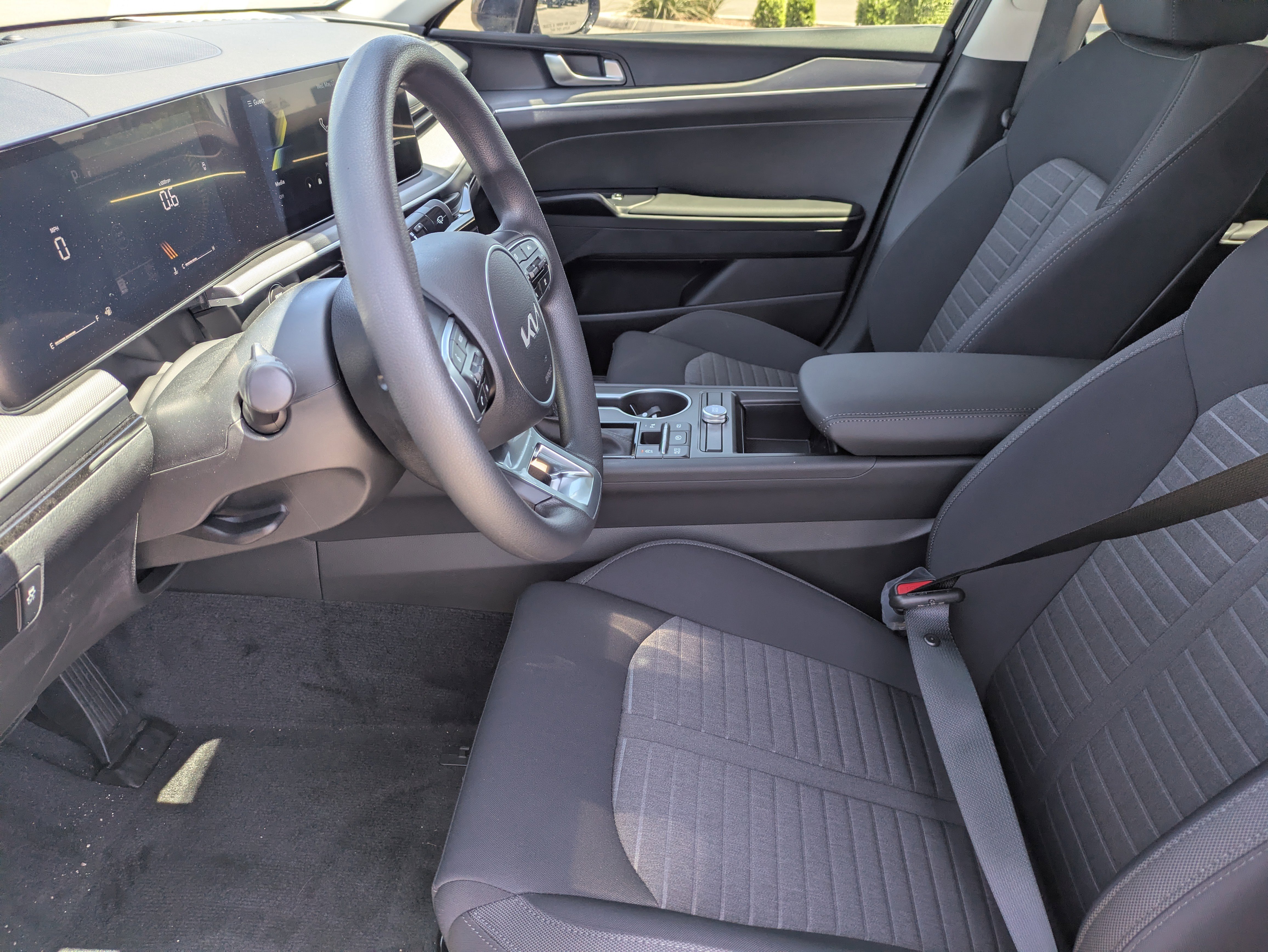 New 2026 Aurora Black Pearl Kia LXS FWD image 24