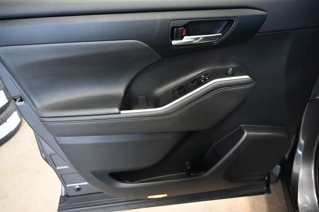 2023 Toyota Highlander XSE - Photo 28