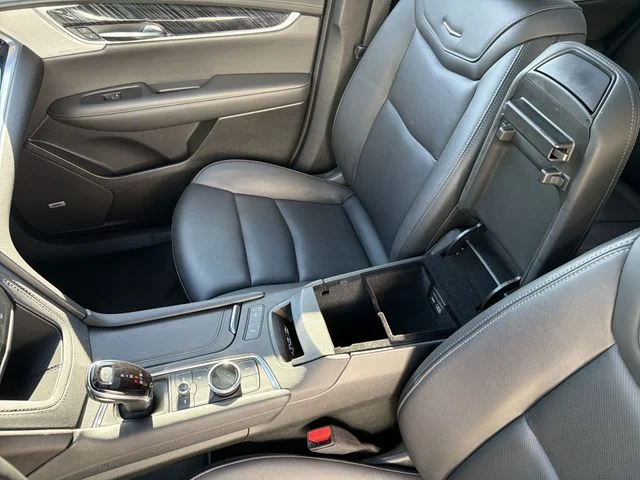 Used 2025 Silver Cadillac Premium Luxury image 23