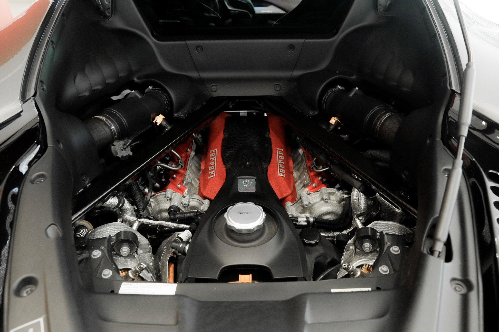 2023 Ferrari SF90 Base - Photo 5