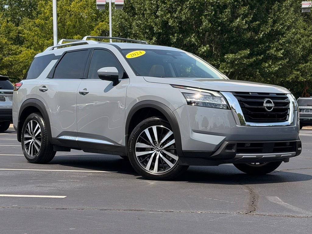 Used 2024 Gray Nissan Platinum image 2