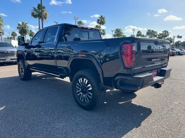 Used 2024 Onyx Black GMC Denali Ultimate image 5
