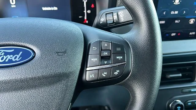 New 2025 Carbonized Gray Metallic Ford XLT image 37
