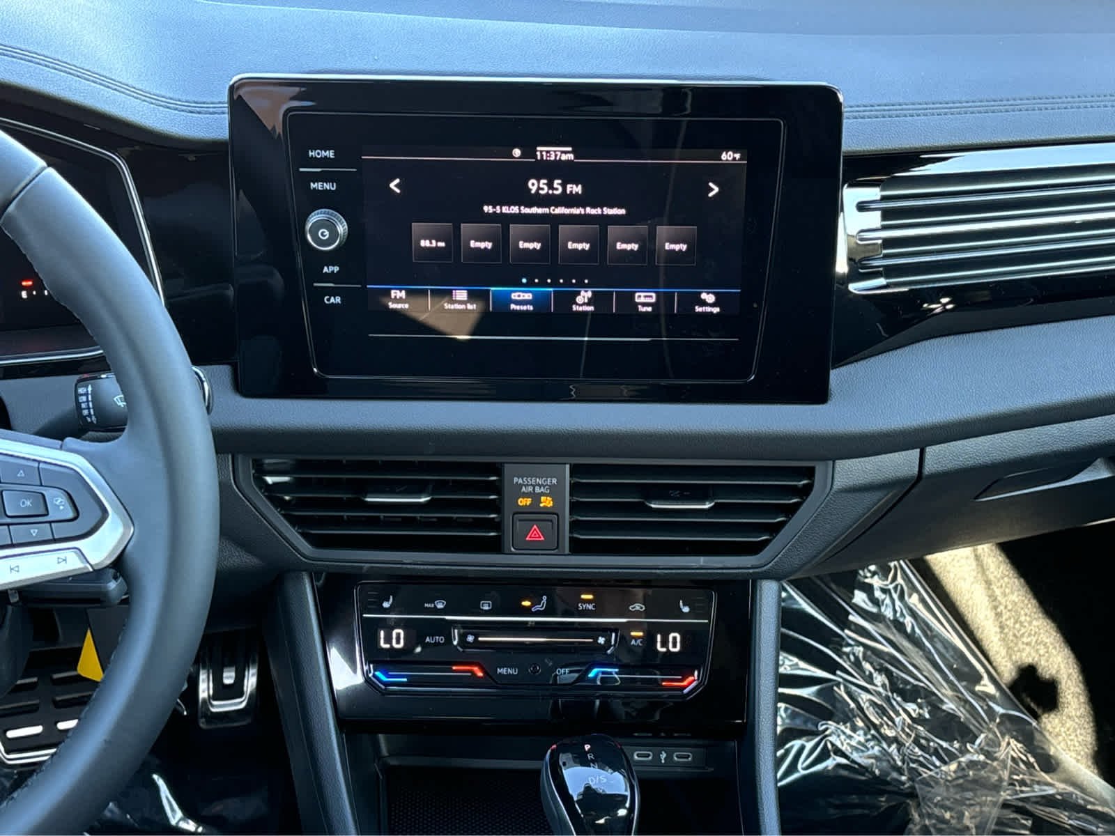 2025 Volkswagen Jetta Sport - Photo 14