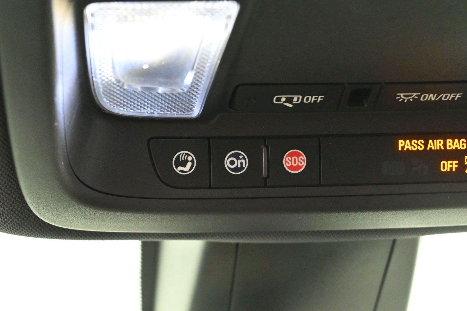 Used 2020 NIGHTFALL GRAY METALLIC Chevrolet RS image 28