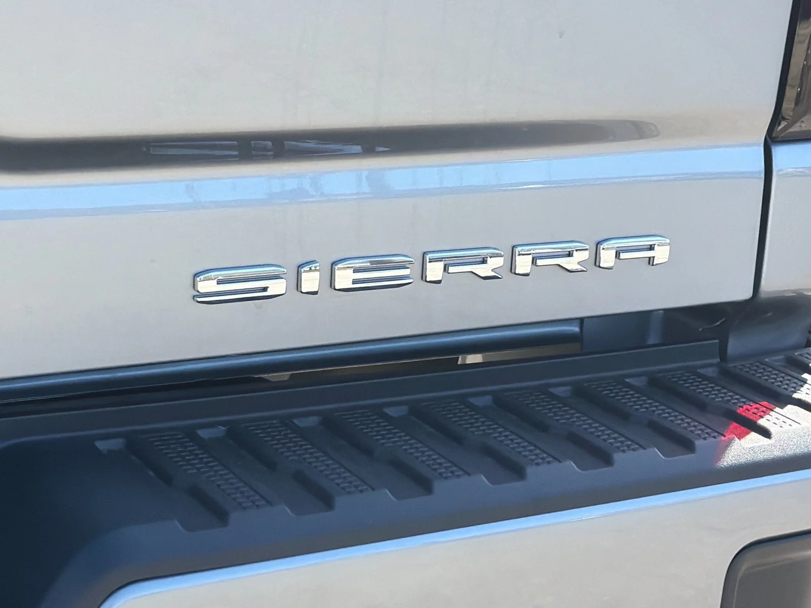 2026 GMC Sierra 2500HD Denali Ultimate - Photo 25