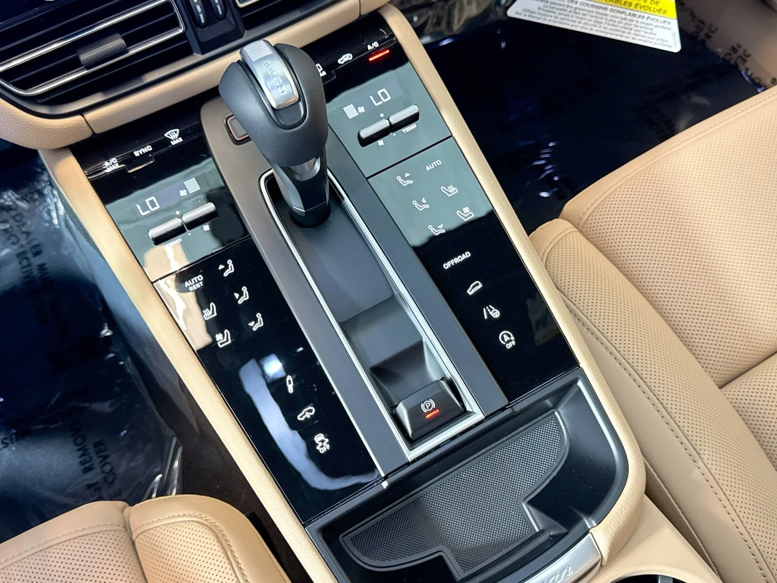 New 2026 Carrara White Metallic Porsche S image 18