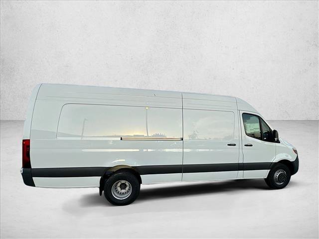 New 2026 Arctic White Mercedes-Benz  image 31