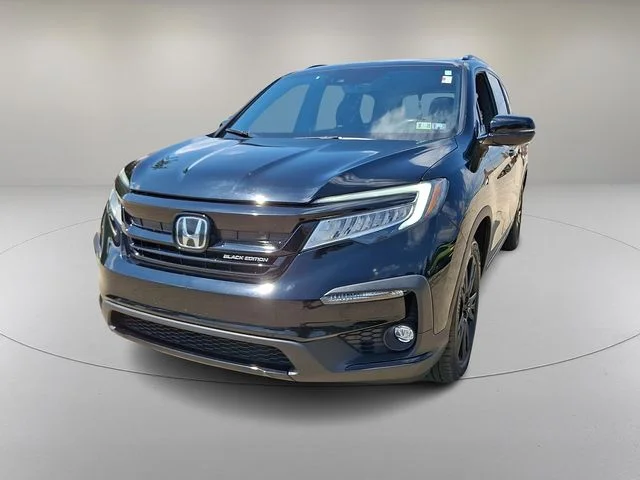 Used 2022 Black Honda Black Edition image 4