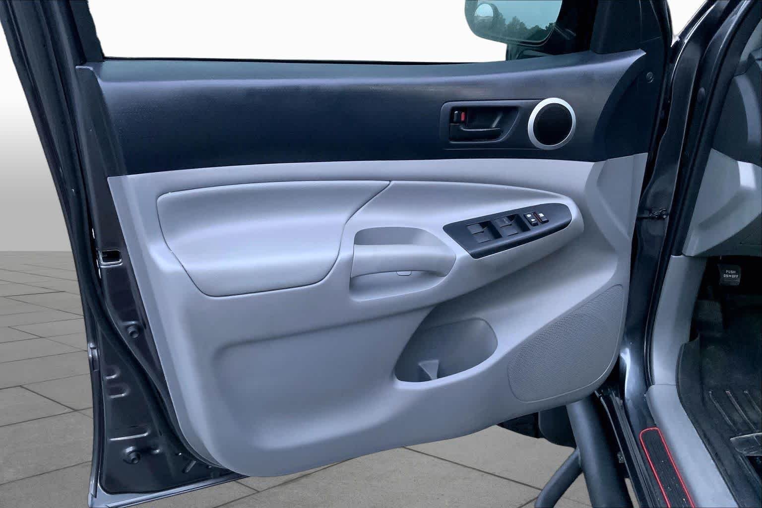 Used 2015 Magnetic Gray Metallic Toyota PreRunner image 21