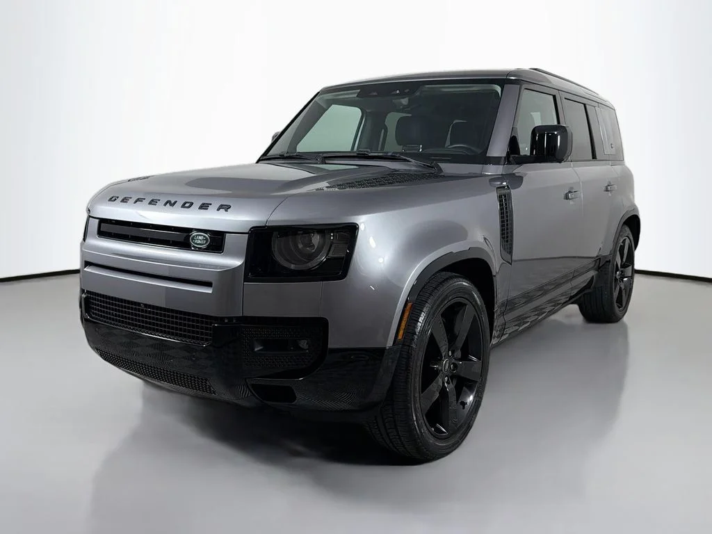 Certified Used 2024 Eiger Gray Metallic Land Rover X-Dynamic SE image 1