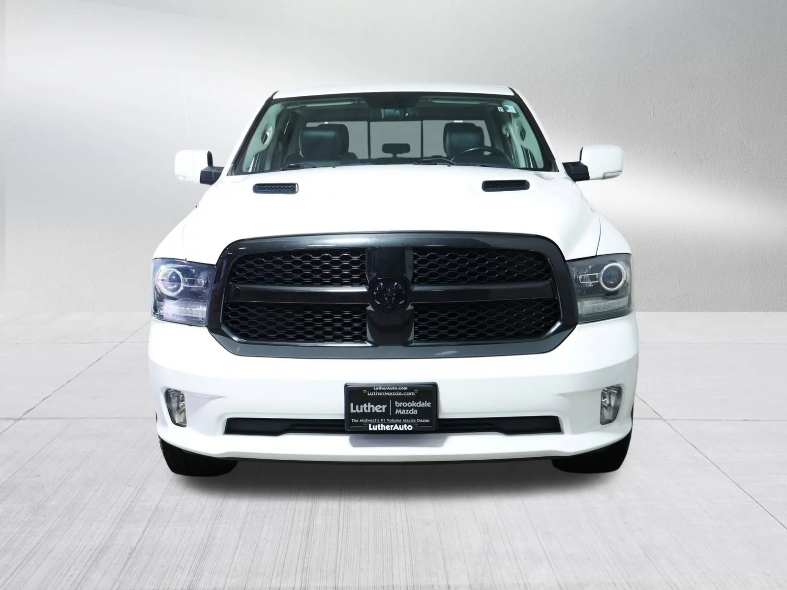 Used 2018 RAM Ram 1500 Pickup Night with VIN 1C6RR7MT8JS267443 for sale in Brooklyn Center, Minnesota