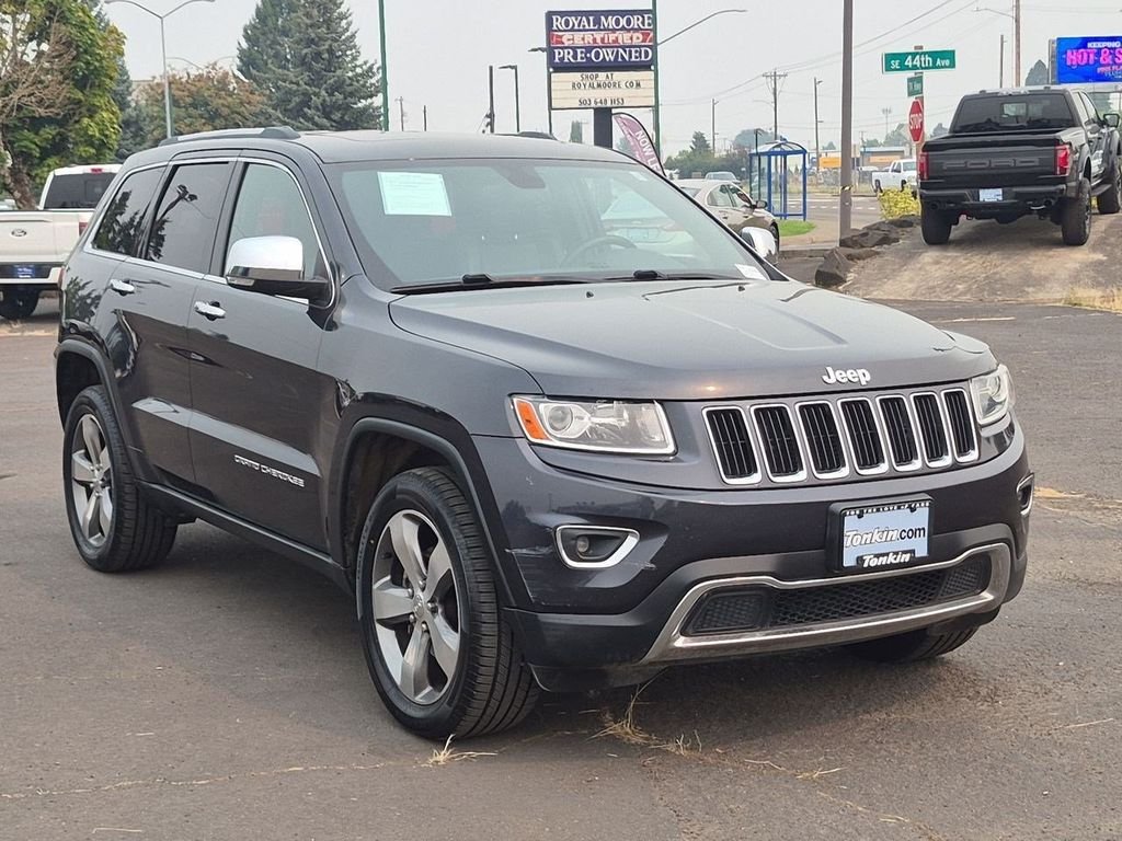 Used 2014 Maximum Steel Metallic Jeep Limited image 7
