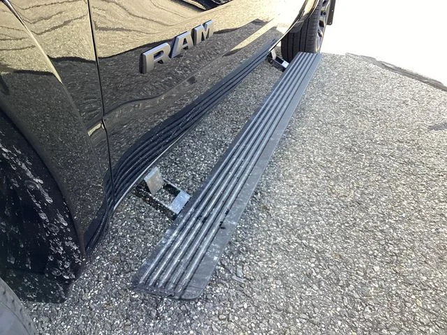 New 2026 Diamond Black Ram LIMITED CREW CAB 4X4 5