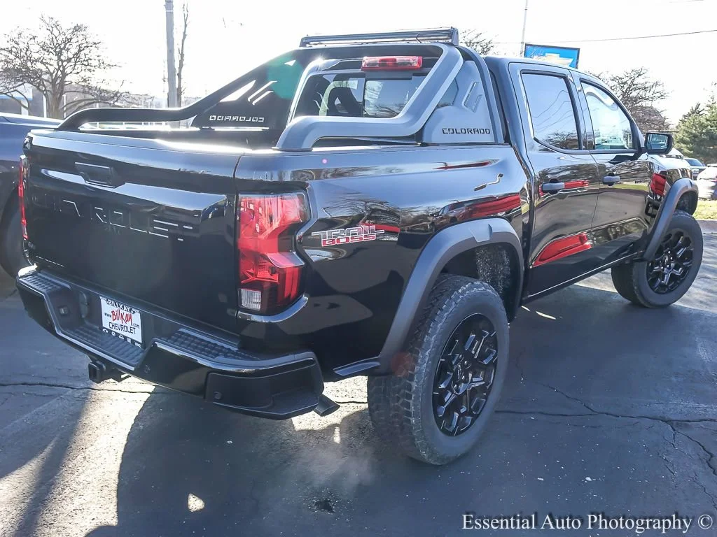 2026 Chevrolet Colorado Trail Boss - Photo 9