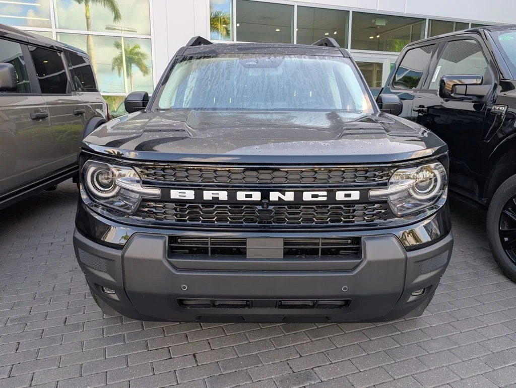 New 2026 Shadow Black Ford Outer Banks® image 2